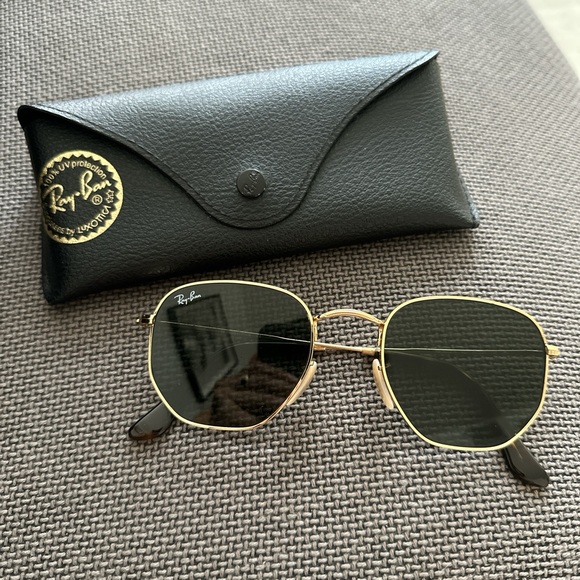 Authentic Hexagonal Raybans - Picture 1 of 1